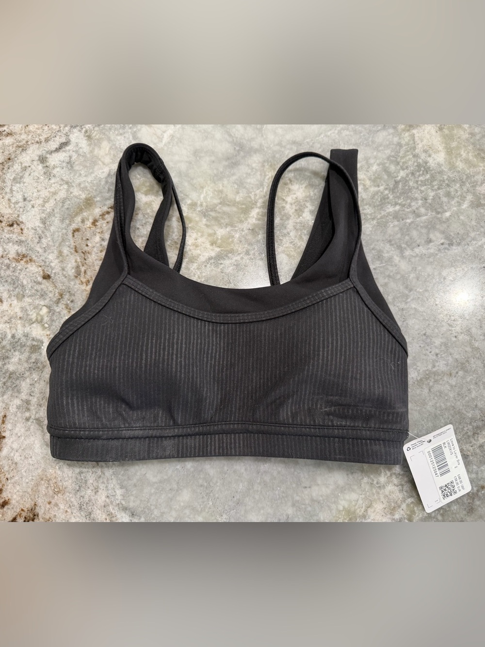 Lululemon sports bra NWT